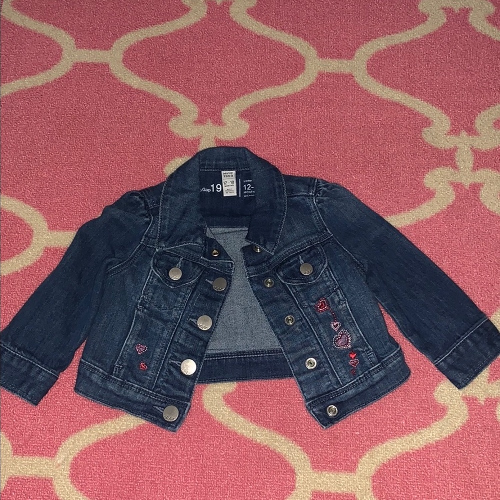 ❤️ GAP denim jean jacket 12-18 months